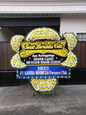 Papan Bunga Duka di Pulau Yerui